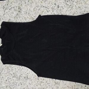 Poof New York Crop Shaper Black Sleeveless Top Medium
